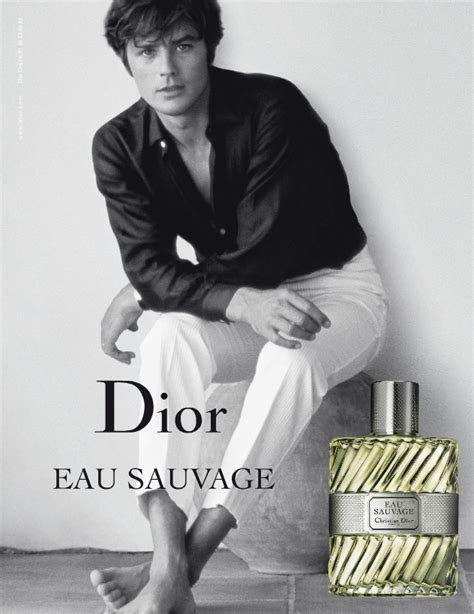 dior ôtait la cigarette de la bouche d'alain delon|Delon privé de cigarette .